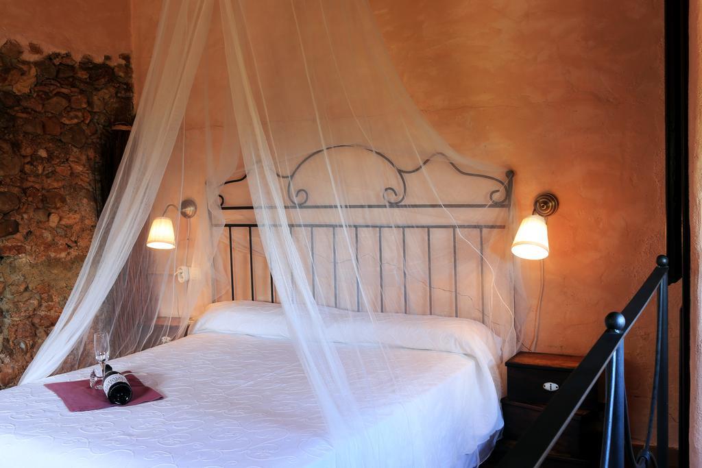 Mas Castell De Gimenelles Hotel Sant Jaume dels Domenys ภายนอก รูปภาพ
